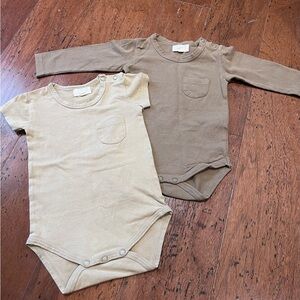 2 The simple folk organic onesies 9/12 months